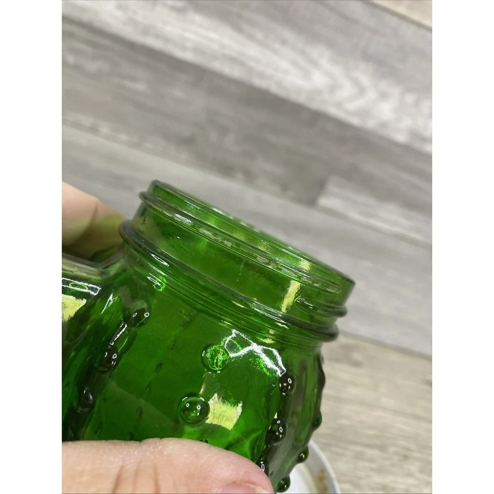 Green cactus-shaped glass mason jar with a lid No Straw 5.5